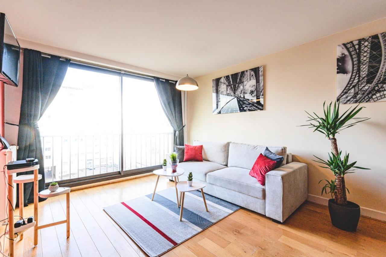 Appartement Spacieux Vue Cathedrale Reims Buitenkant foto