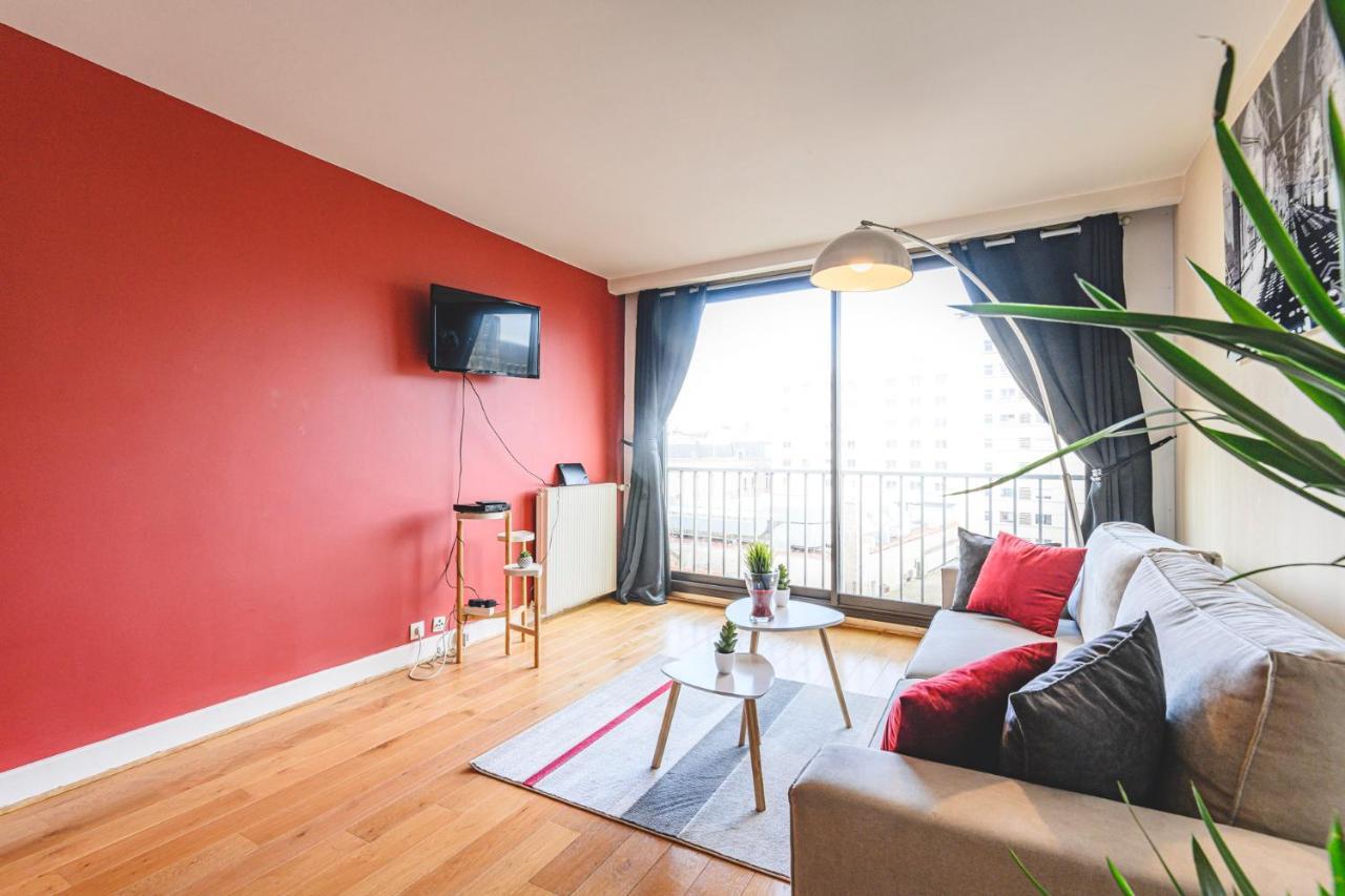 Appartement Spacieux Vue Cathedrale Reims Buitenkant foto