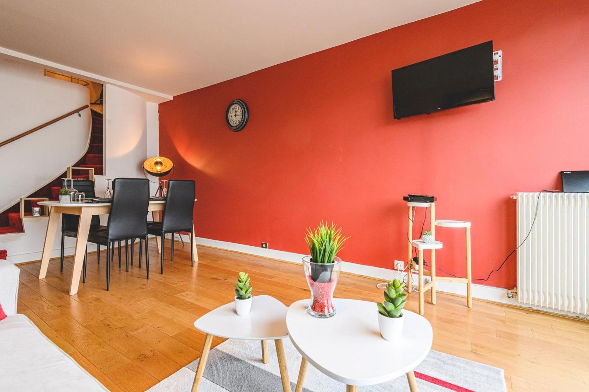 Appartement Spacieux Vue Cathedrale Reims Buitenkant foto